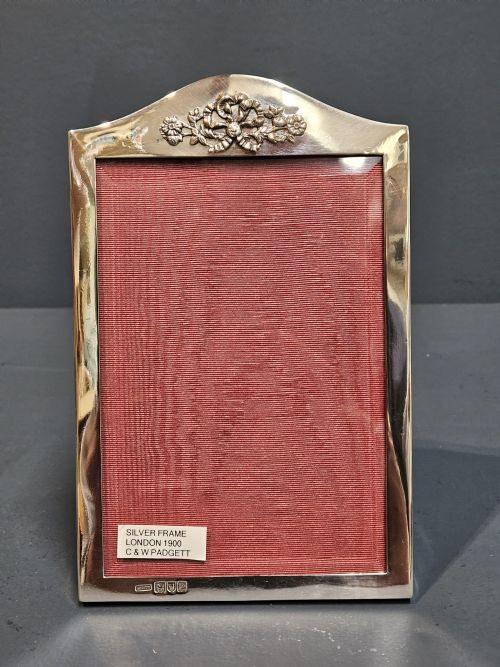Superior Quality Victorian Silver Photo Frame