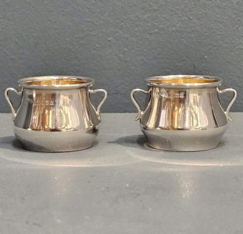 Pair of Edwardian Silver Cauldron Salts