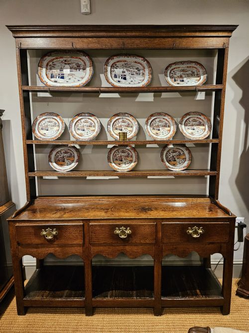 George III Oak Open Pot Board Dresser and Rack