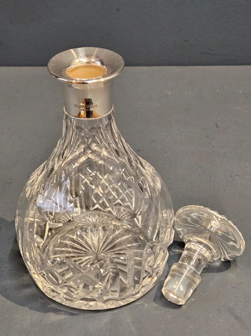 HUKIN HEATH SILVER COLLAR CRYSTAL DECANTER - ADDITIONAL PHOTO 6