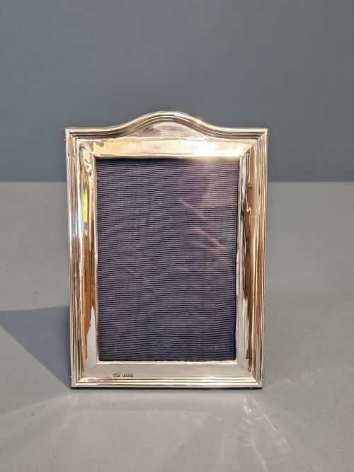 George V Silver Arched Top Photo Frame