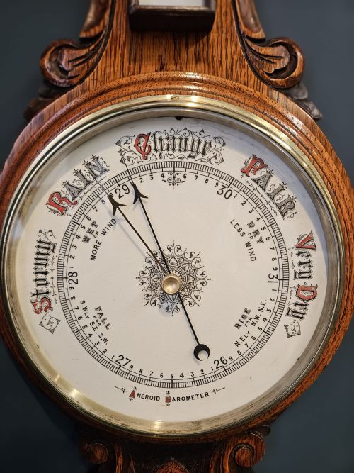 SUPERB VICTORIAN CARVED OAK BANJO BAROMETER - ADDITIONAL PHOTO 3