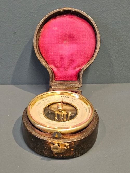 VICTORIAN CAMPAIGN BAROMETER AND CASE