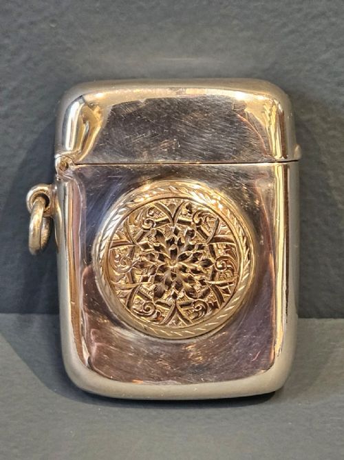 Silver and 9ct Gold Medallion Vesta Case