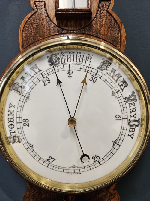 VICTORIAN OAK BANJO BAROMETER - ADDITIONAL PHOTO 1