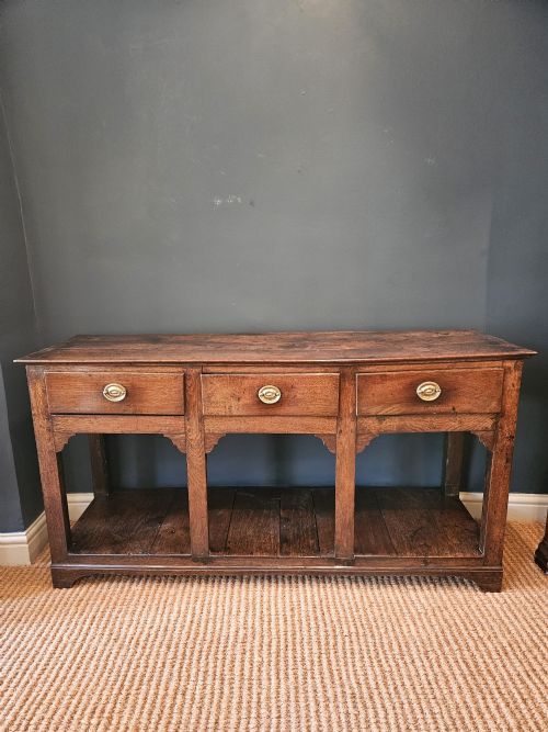 George II Oak Open Pot Board Dresser