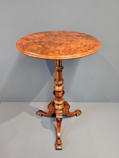 Superb Quality Victorian Burr Walnut Tripod Table
