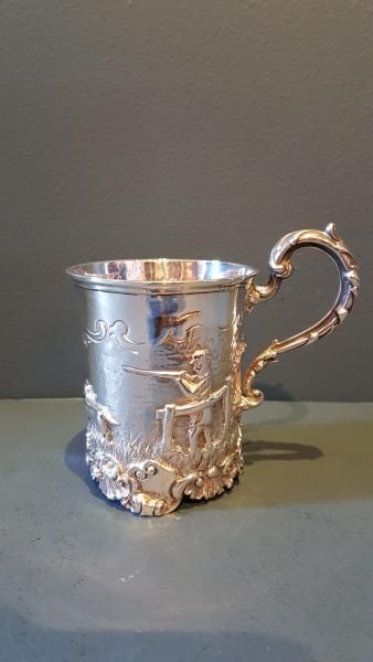Fine Quality Victorian Silver Tankard with Pheasant Shooting Scene