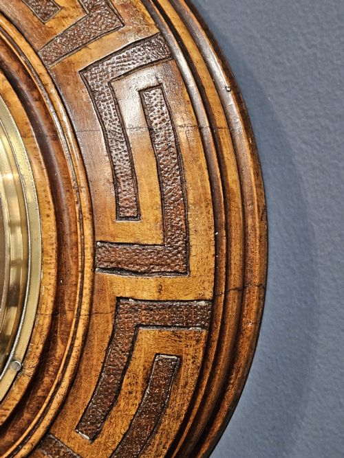 VICTORIAN OAK GEOMETRIC BORDER BAROMETER - ADDITIONAL PHOTO 5