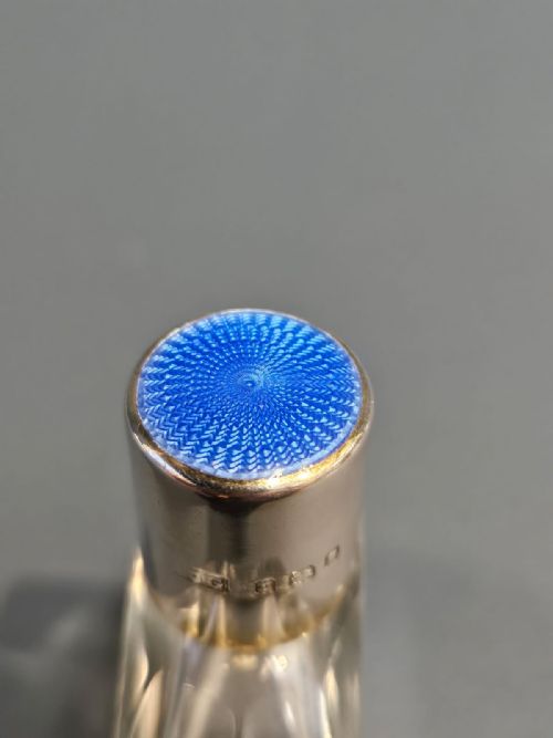 SMALL SILVER AND ENAMEL SCENT BOTTLE - ADDITIONAL PHOTO 3