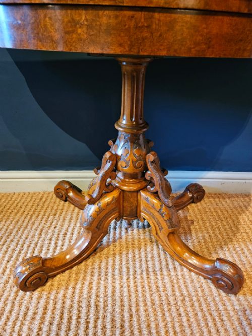 VICTORIAN WALNUT FOLD OVER GAMES TABLE - ADDITIONAL PHOTO 2