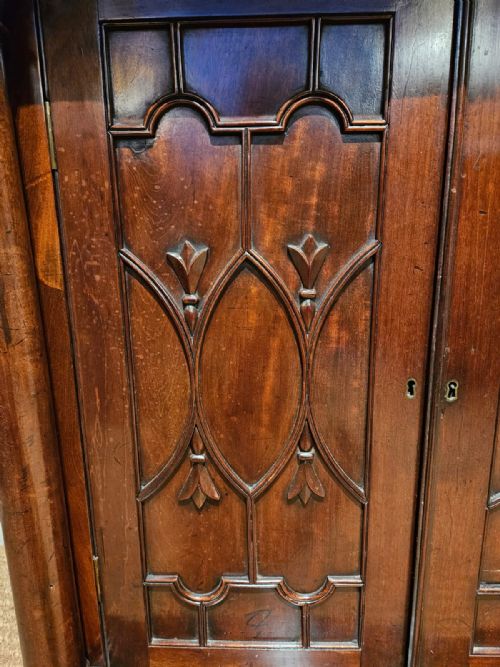 SUPERB QUALITY EARLY VICTORIAN MAHOGANY BOOKCASE ON CABINET - ADDITIONAL PHOTO 5