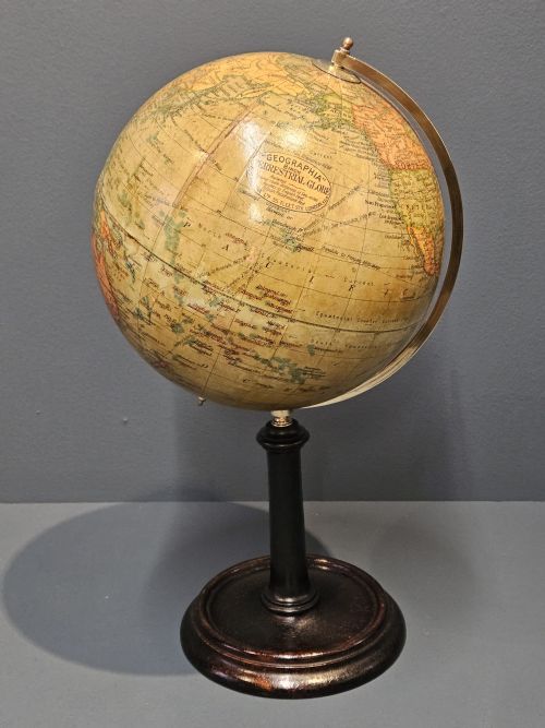 GEOGRAPHIA 8 PAPER MACHE GLOBE - ADDITIONAL PHOTO 1