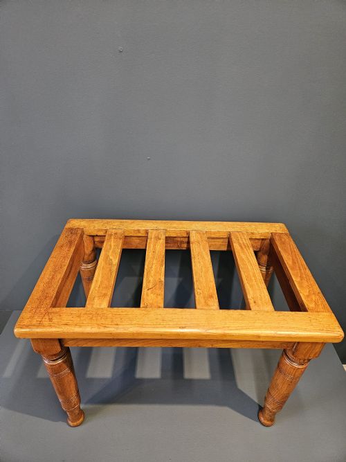 SUBSTANTIAL VICTORIAN ASH LUGGAGE STAND - ADDITIONAL PHOTO 2