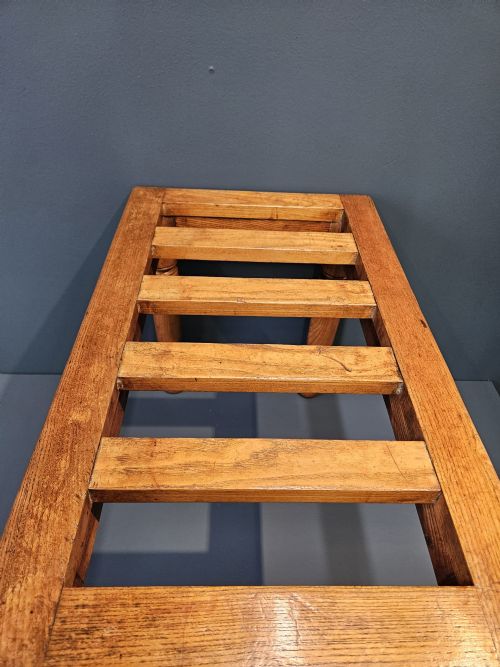 SUBSTANTIAL VICTORIAN ASH LUGGAGE STAND - ADDITIONAL PHOTO 5