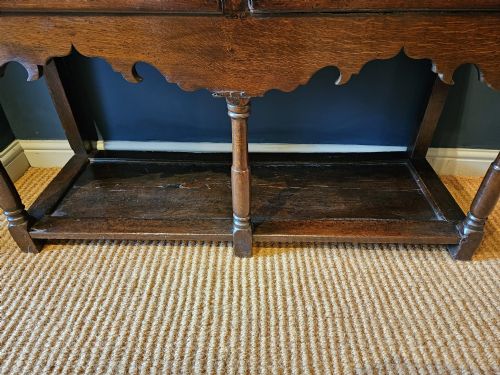 GEORGE II OAK OPEN POT BOARD DRESSER - ADDITIONAL PHOTO 2