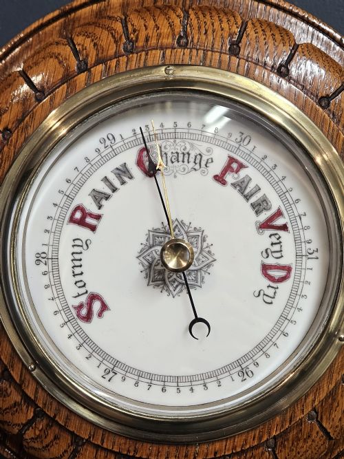 VICTORIAN OAK PETAL CARVED CASE BAROMETER - ADDITIONAL PHOTO 1
