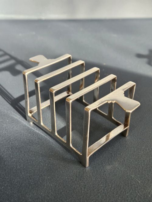 MATCHING PAIR OF MAPPIN AND WEBB SILVER TOAST RACKS - ADDITIONAL PHOTO 2