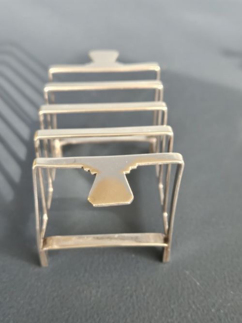 MATCHING PAIR OF MAPPIN AND WEBB SILVER TOAST RACKS - ADDITIONAL PHOTO 3