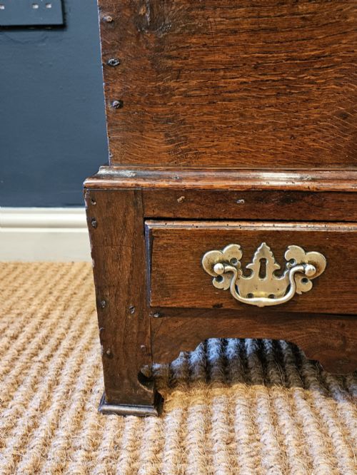 GEORGE II OAK COFFER BACH - ADDITIONAL PHOTO 2