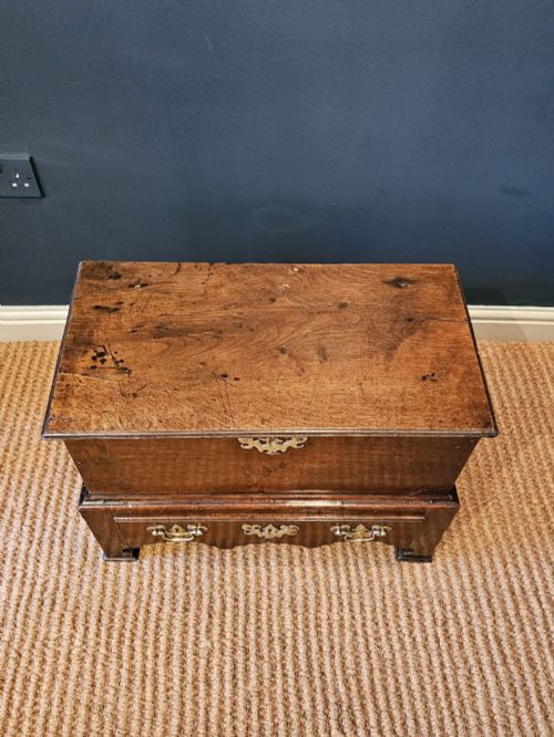 GEORGE II OAK COFFER BACH - ADDITIONAL PHOTO 7