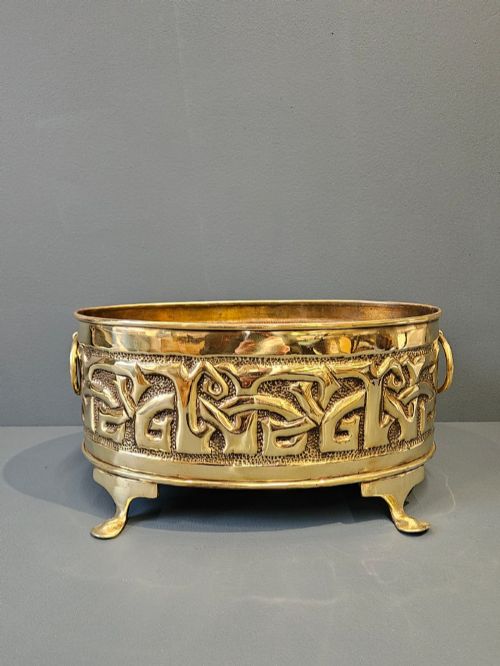 SUPERB GLASGOW SCHOOL BRASS PLANTER