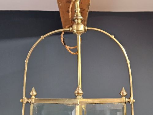 EDWARDIAN BRASS FRAMED HALL LANTERN - ADDITIONAL PHOTO 1