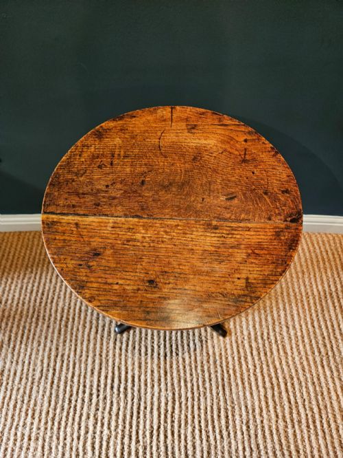 SMALL GEORGE III OAK TRIPOD TABLE - ADDITIONAL PHOTO 3