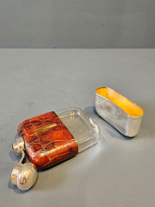 HUKIN HEATH SILVER HIP FLASK - ADDITIONAL PHOTO 1