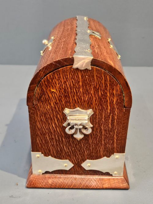 VICTORIAN OAK AND SILVER PLATED BUTTERFLY OPENING TEA CADDY - ADDITIONAL PHOTO 2