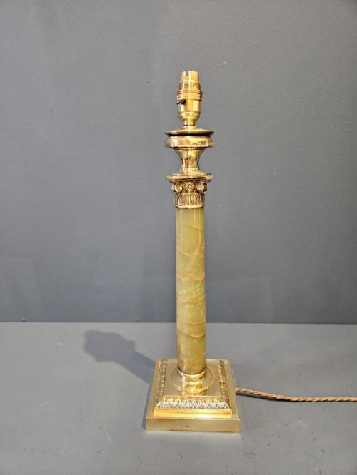 LATE VICTORIAN BRASS AND MARBLE TABLE LAMP