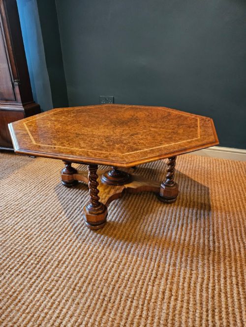 LARGE SUPERB VICTORIAN BURR WALNUT OCTAGONAL COFFEE TABLE - ADDITIONAL PHOTO 6