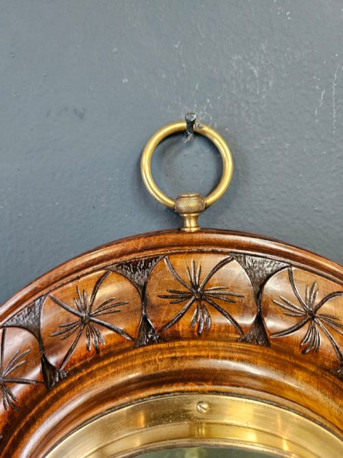 VICTORIAN WALNUT ANEROID BAROMETER WITH FLOWER HEAD BORDER - ADDITIONAL PHOTO 4