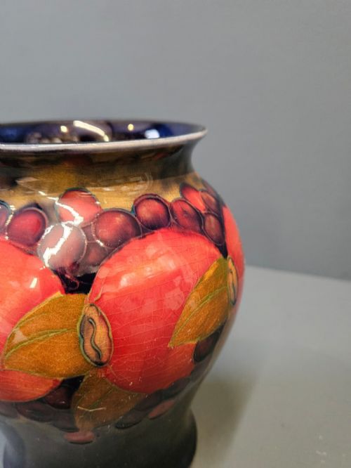 EARLY MOORCROFT POMEGRANATE VASE - ADDITIONAL PHOTO 3