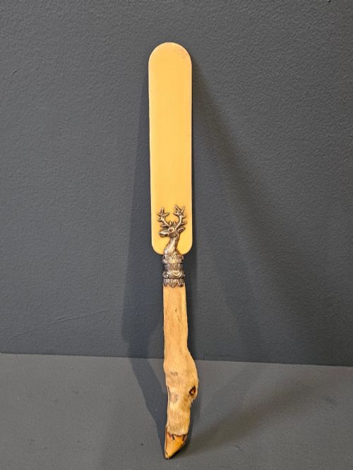 VICTORIAN SILVER DEER PAGE TURNER