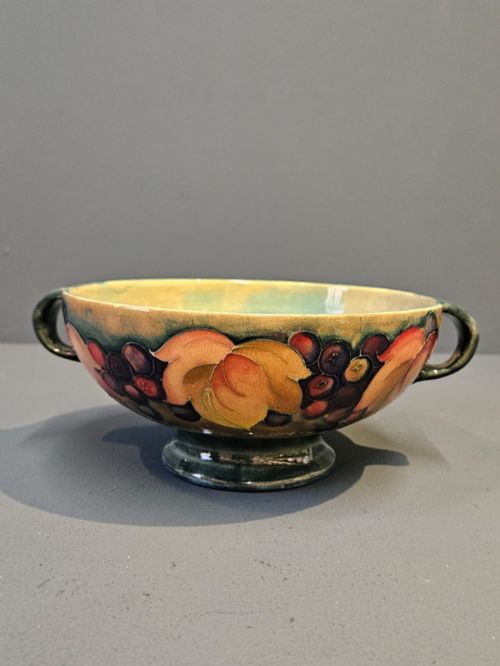 MOORCROFT LEAF AND BERRIES FLAMBE TWIN HANDLE BOWL - ADDITIONAL PHOTO 1