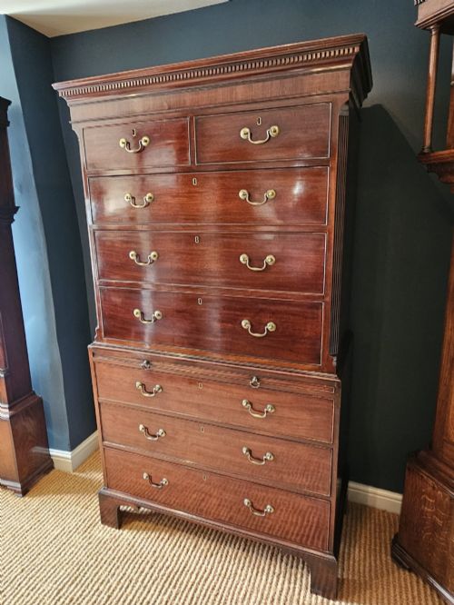 GEORGE III MAHOGANY CHEST ON CHEST - ADDITIONAL PHOTO 1