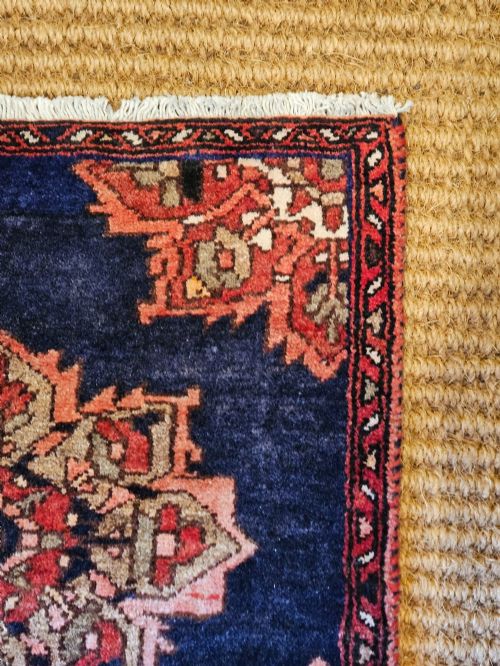 9' NAVY BLUE RUNNER RUG - ADDITIONAL PHOTO 2