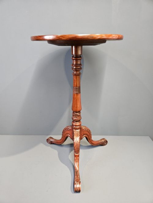 FINE QUALITY VICTORIAN MAHOGANY TRIPOD TABLE WITH CARVED FOOT - ADDITIONAL PHOTO 1