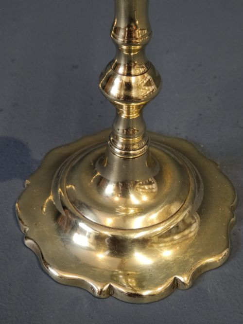 PAIR OF GEORGE III BRASS PETAL BASE CANDLESTICKS - ADDITIONAL PHOTO 2