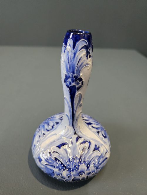 MOORCROFT MCINTYRE CORNFLOWER VASE - ADDITIONAL PHOTO 1