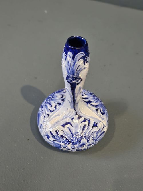 MOORCROFT MCINTYRE CORNFLOWER VASE - ADDITIONAL PHOTO 2