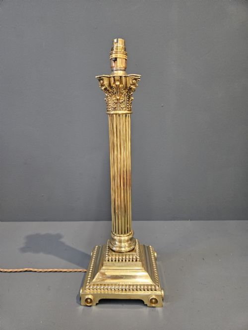 Superb Late Victorian Brass Corinthian Column Table Lamp