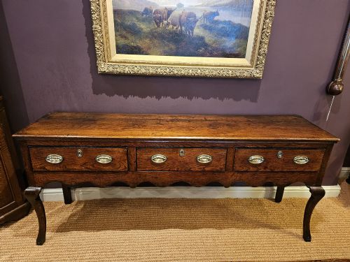 George II Elm Three Drawer Cabriole Leg Dresser