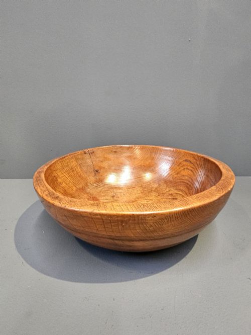 Superb Early Victorian Elm Dairy Bowl