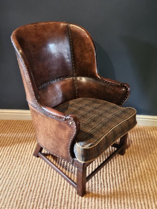 Superb Arts and Crafts Leather Fireside Chair