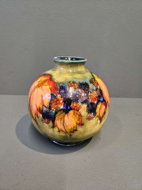 Superb 7" Moorcroft Leaf and Blackberries Flambé Vase