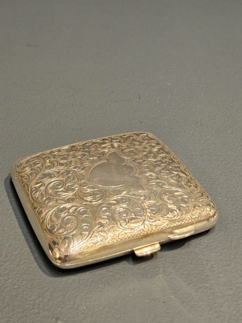 Chased Silver Cheroot Case