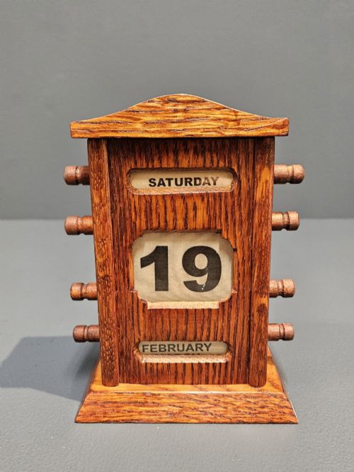 Edwardian Oak Perpetual Desk Calendar
