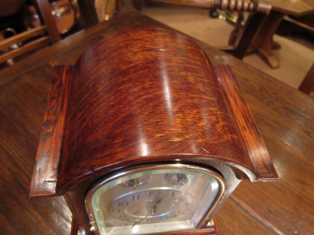 19TH CENTURY POLISHED OAK STRIKING MANTEL CLOCK View IV